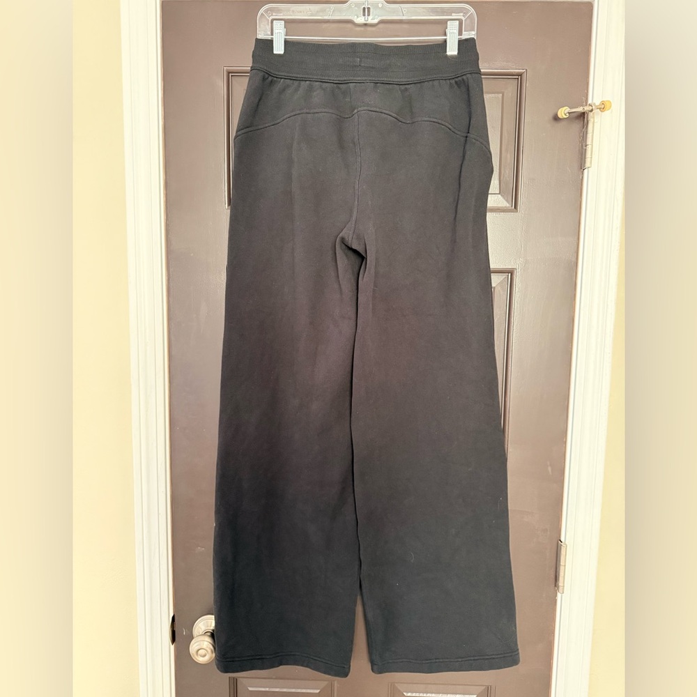 Lululemon Tall Scuba Mid Rise Pants Tall Small S Black Sweats Wide Leg - Picture 6 of 8